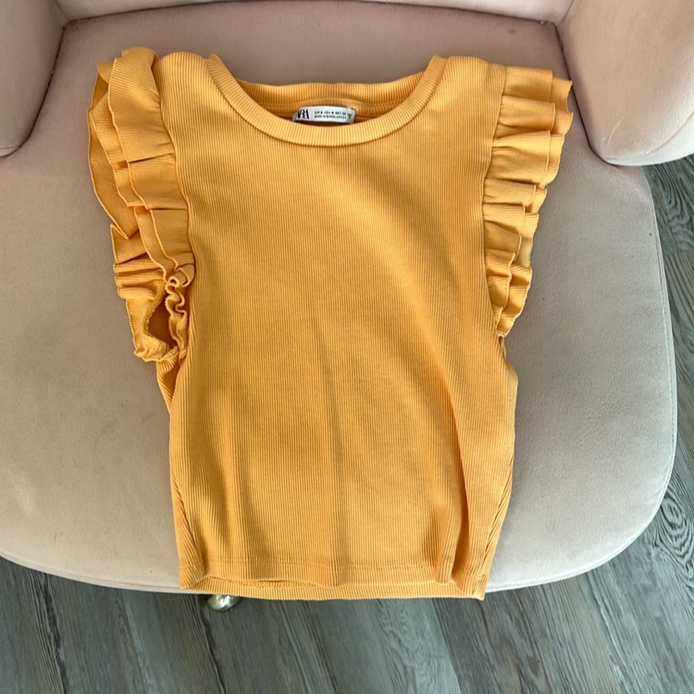 Zara ruffle sleeve tank top Never worn size S